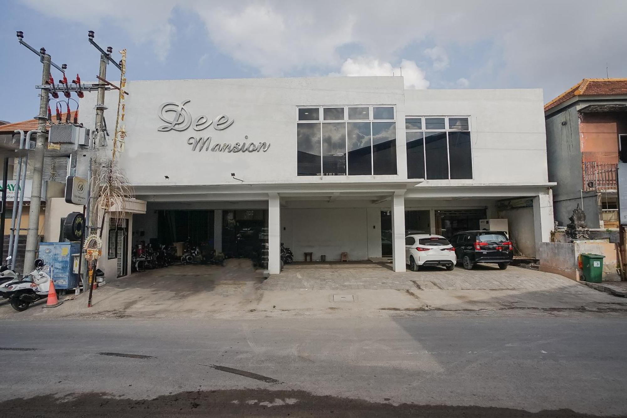 Hotel Dee Mansion Denpasar Exterior foto